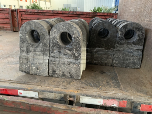 合金錘頭廠家：三招教你選擇破碎機的高鉻合金錘頭